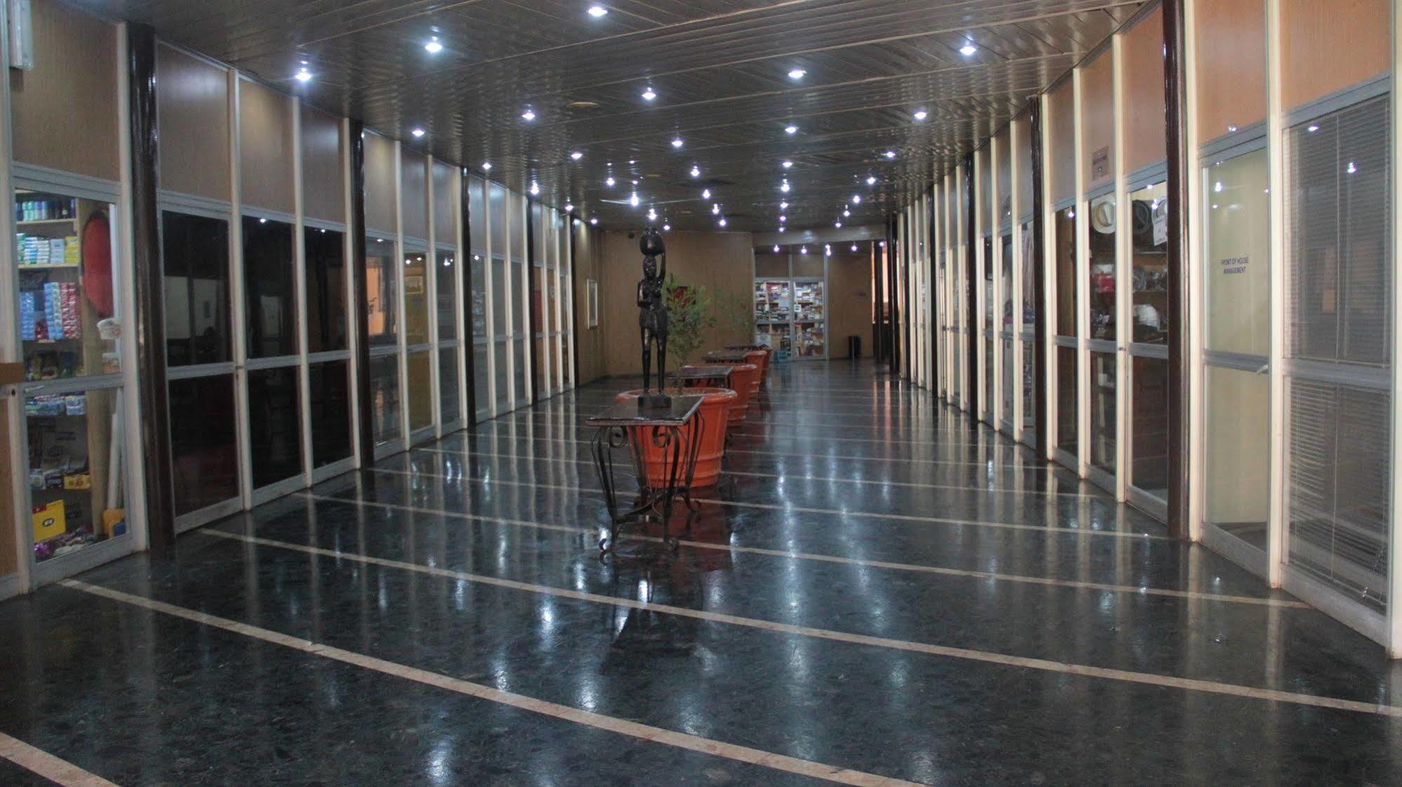 Nike Lake Resort Enugu Dış mekan fotoğraf