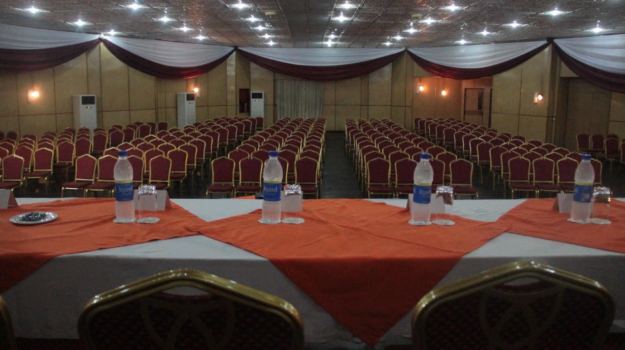 Nike Lake Resort Enugu Dış mekan fotoğraf