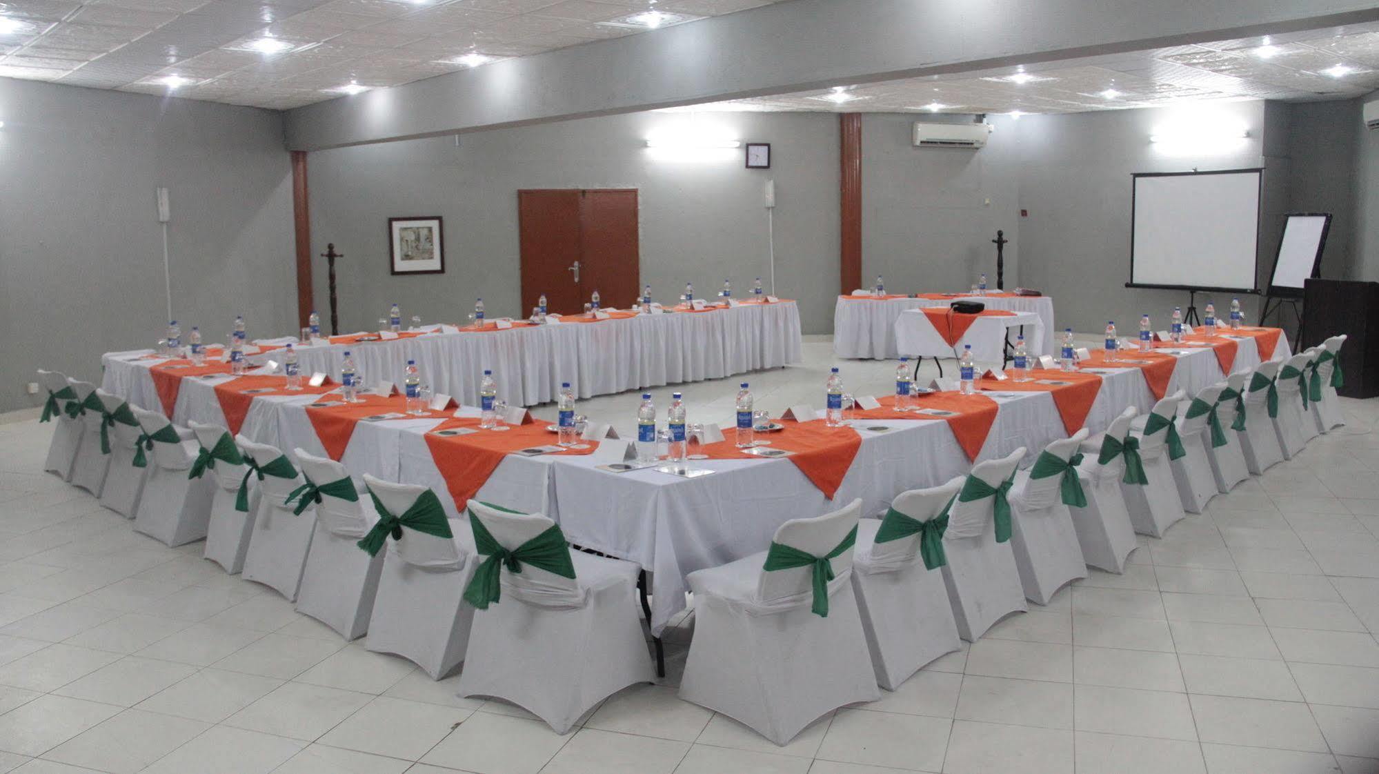Nike Lake Resort Enugu Dış mekan fotoğraf